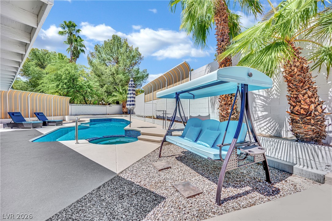 6636 Treadway Lane