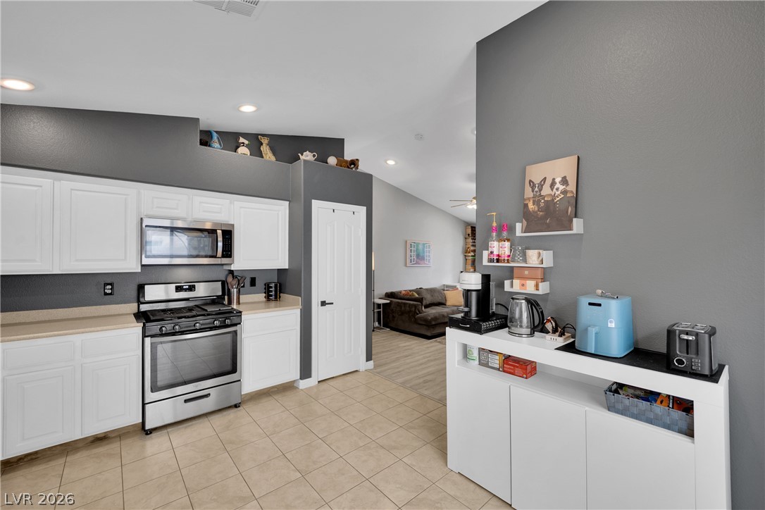 9305 Cranesbill Court