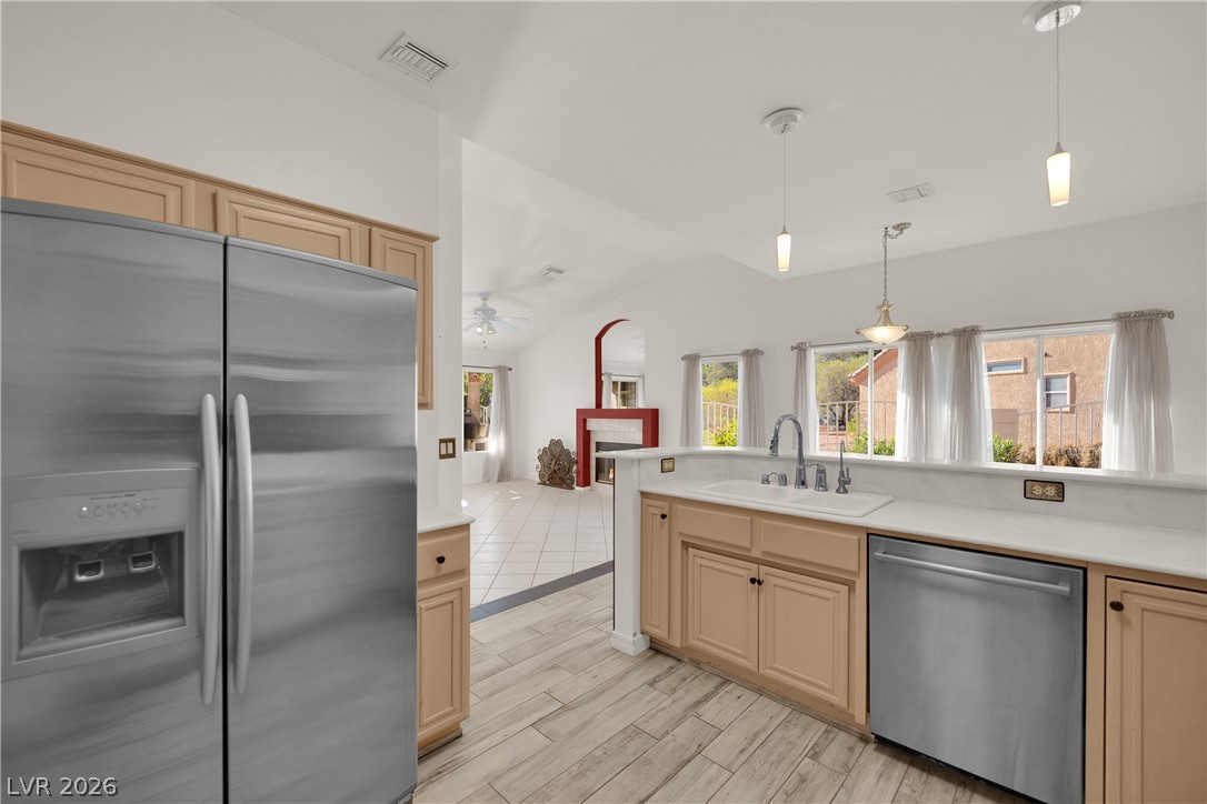 2808 Tumble Creek Court