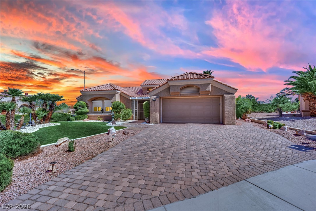 2808 Tumble Creek Court