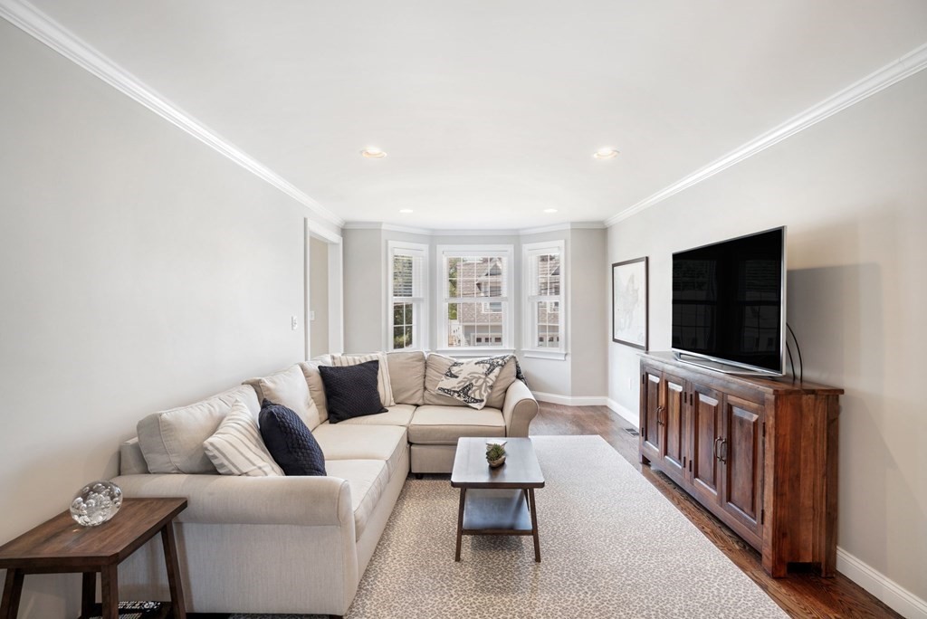 4 Peabody Street # 4