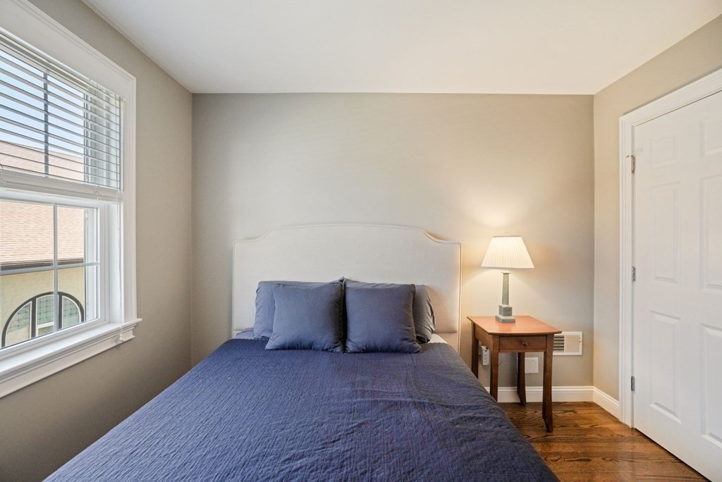 4 Peabody Street # 4