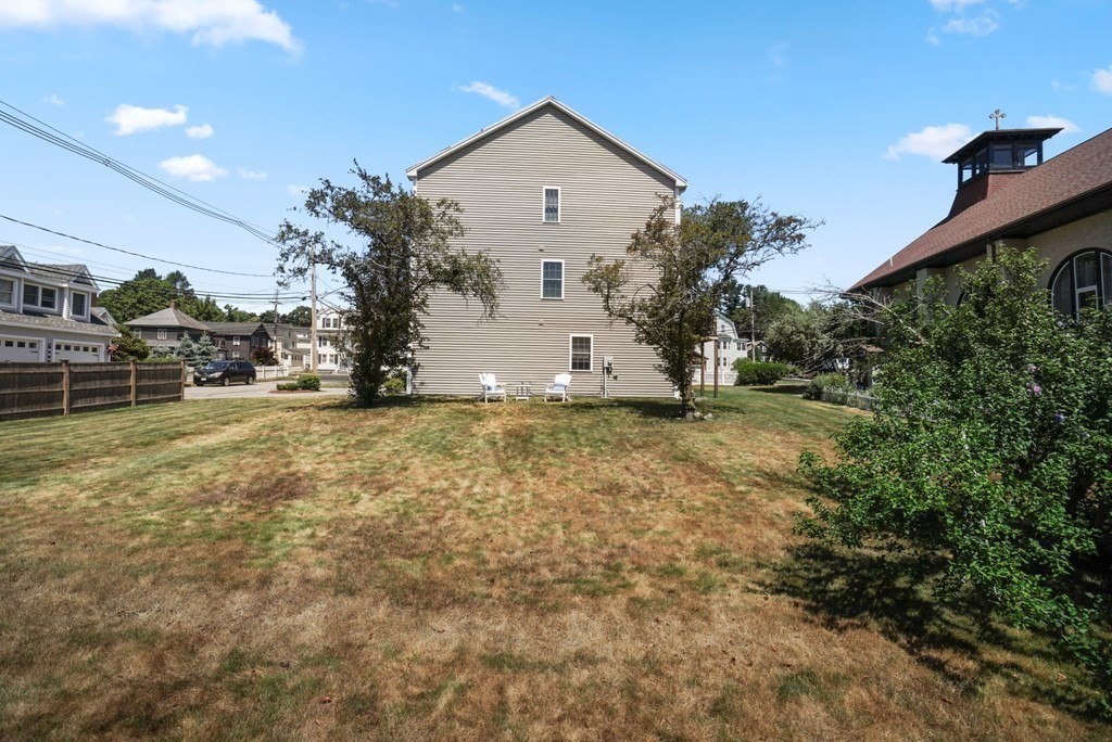 4 Peabody Street # 4