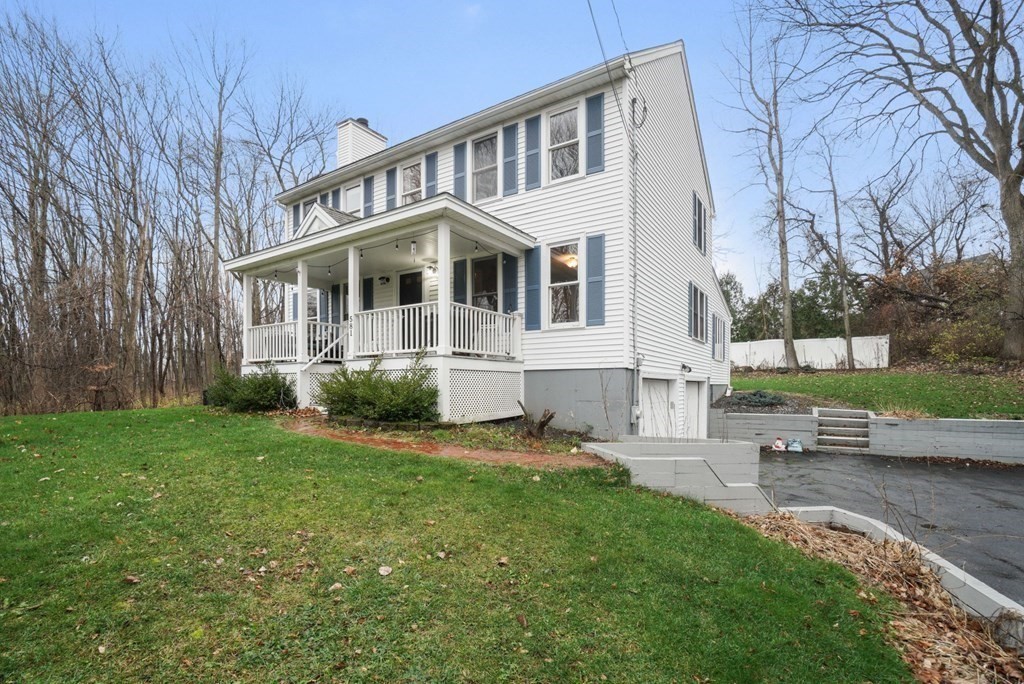 581 Salem Street