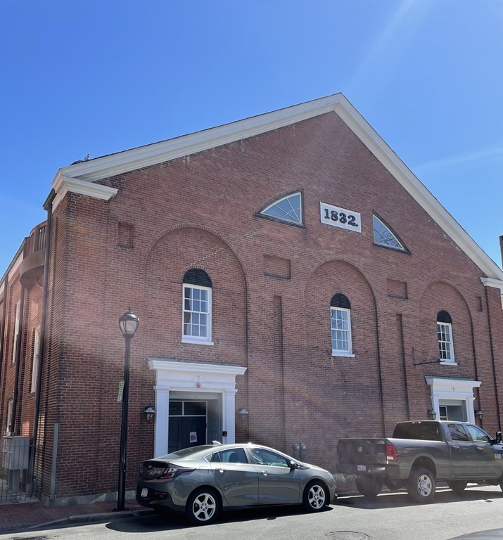 7 Crombie St # 17