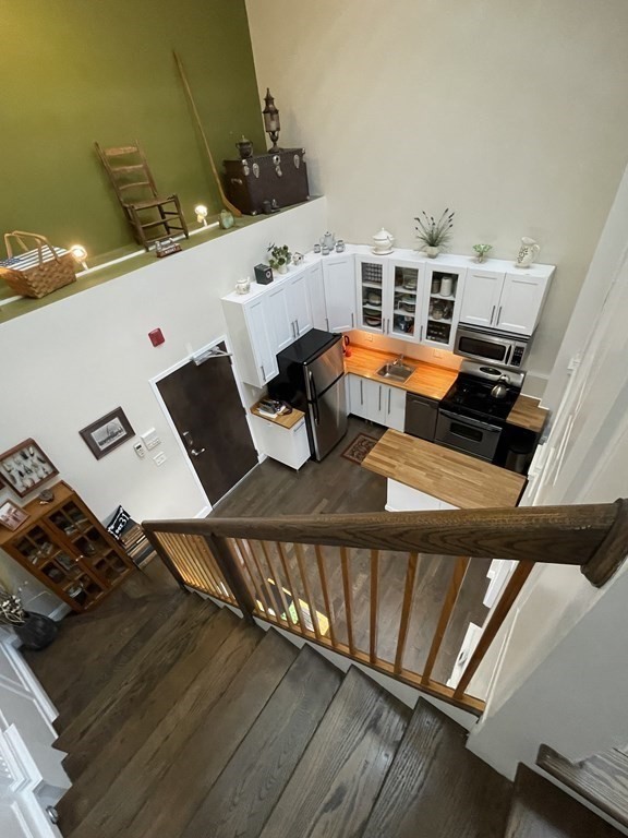 7 Crombie St # 17