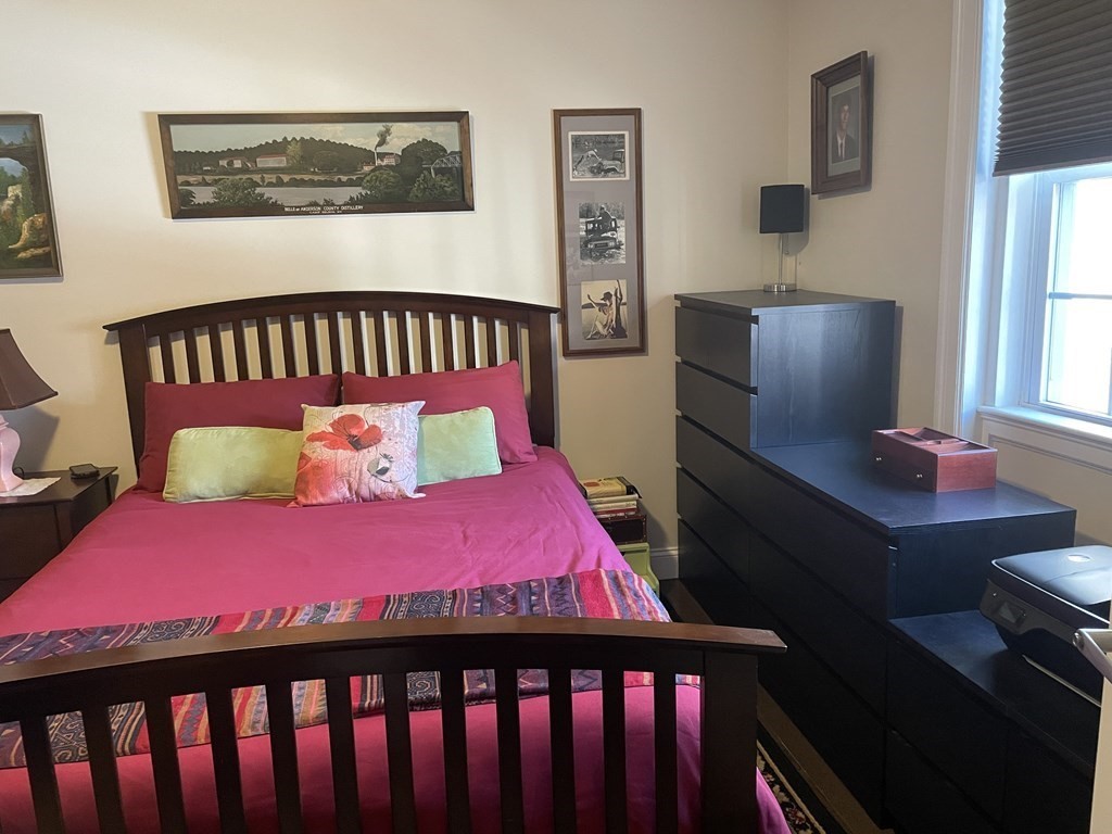 7 Crombie St # 17