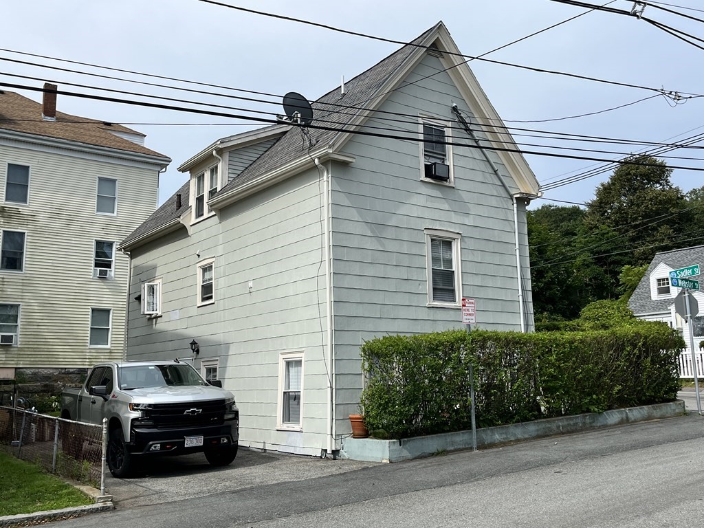 19 Sadler St
