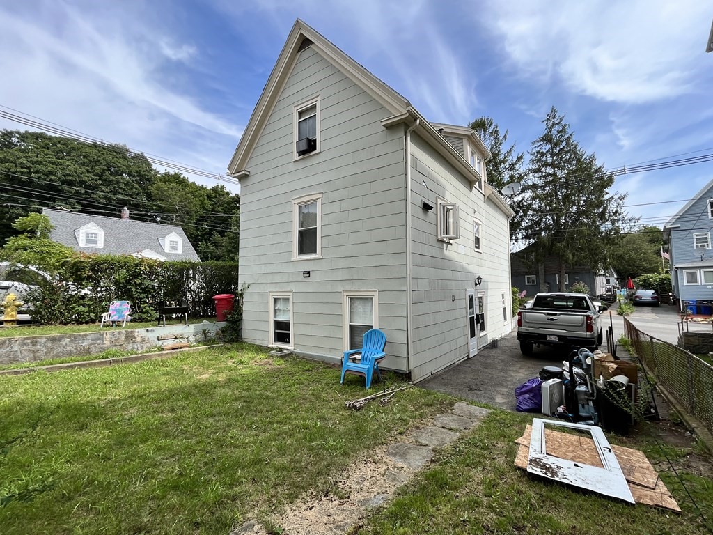 19 Sadler St