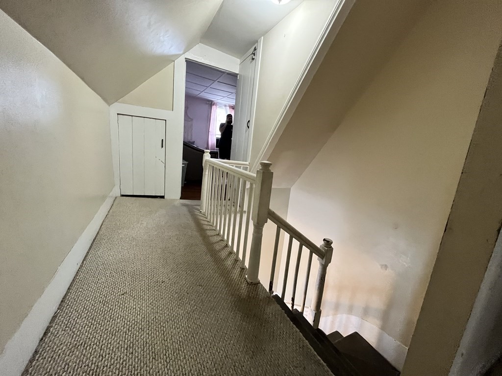 19 Sadler St