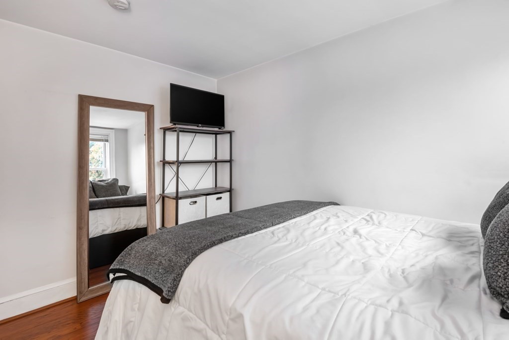 38 Moseley Avenue # 3