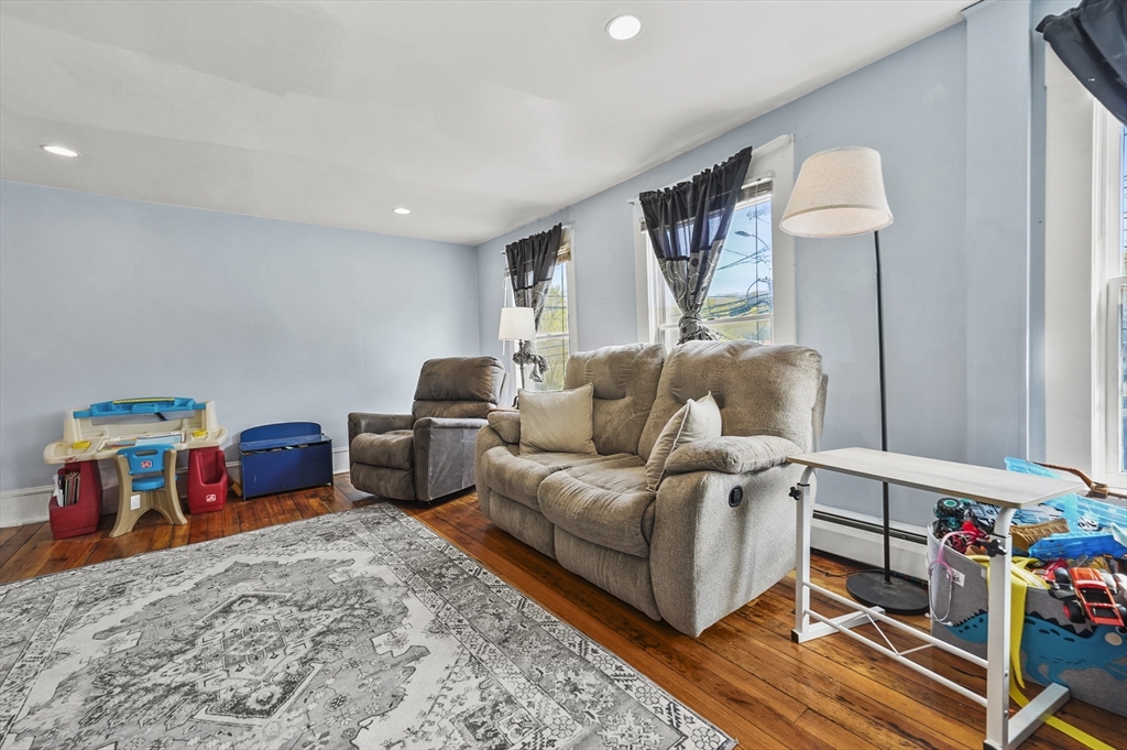 58 Central Street # 2