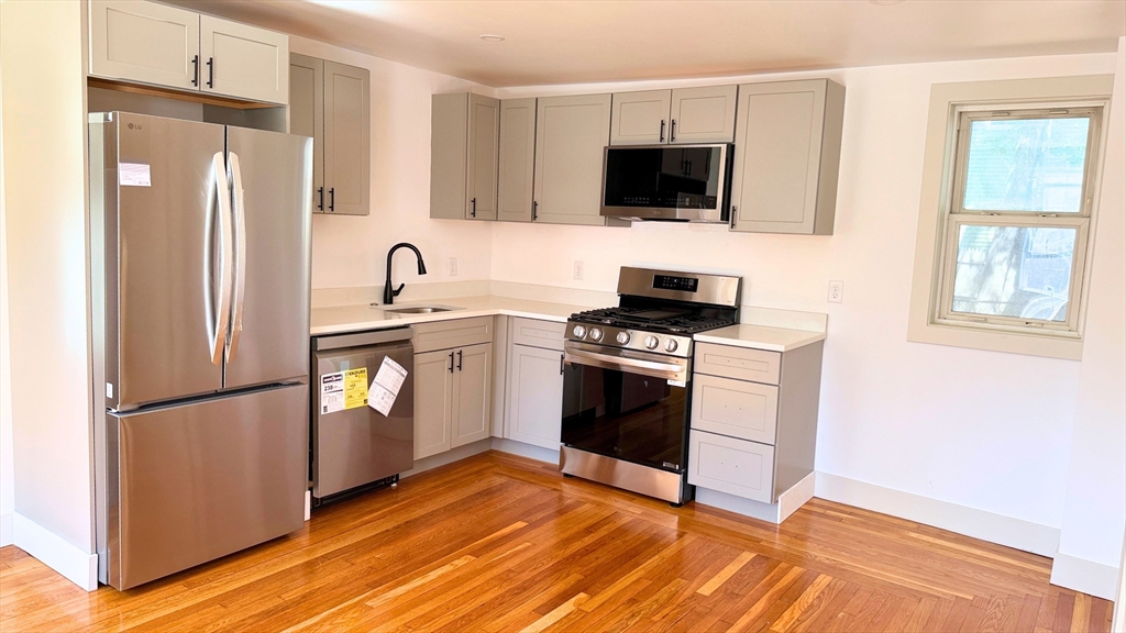 20 Cross St # 1