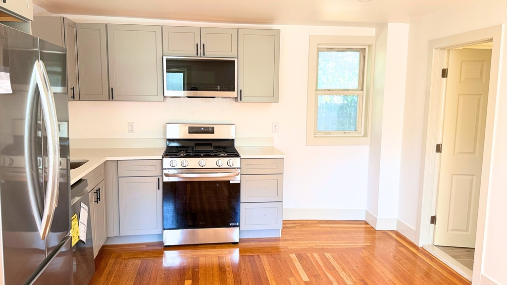 20 Cross St # 1