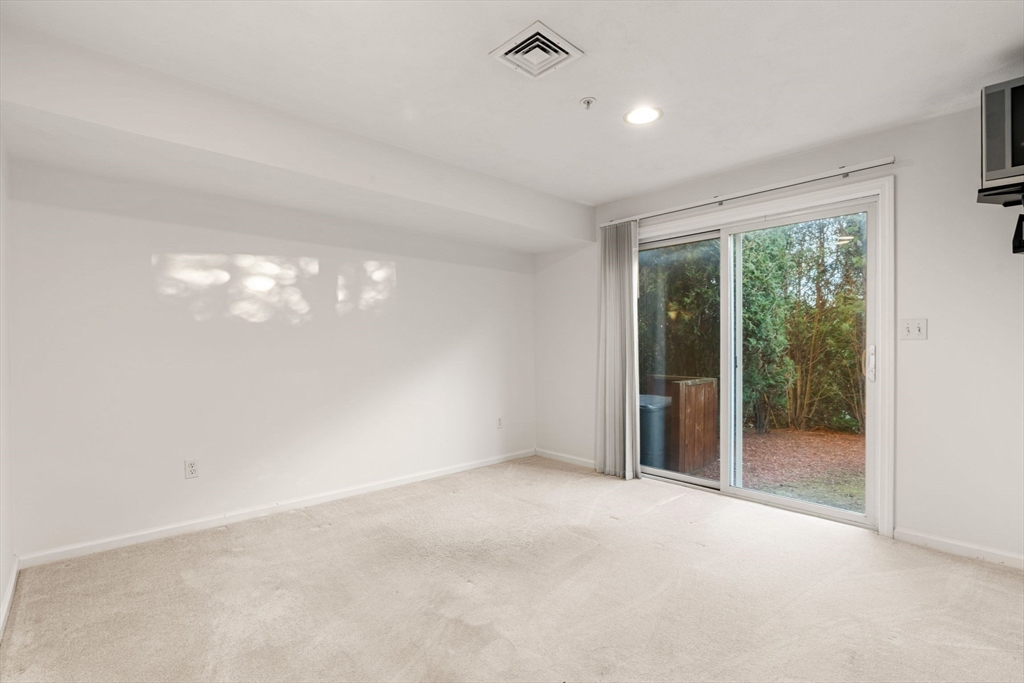 63 Cavendish Circle # 63