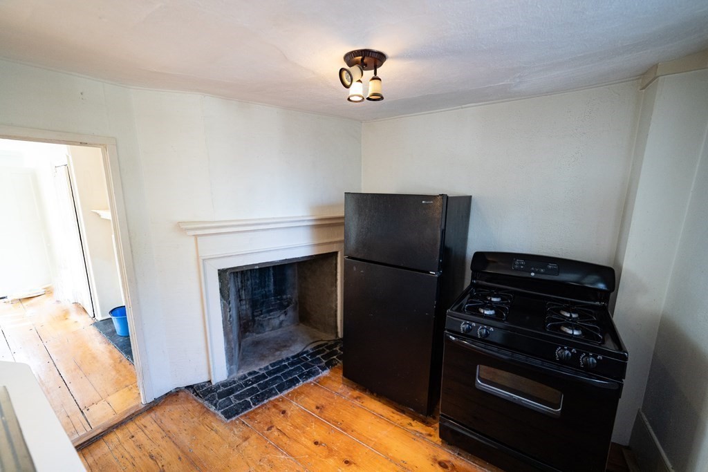 31 Mugford St. # 2