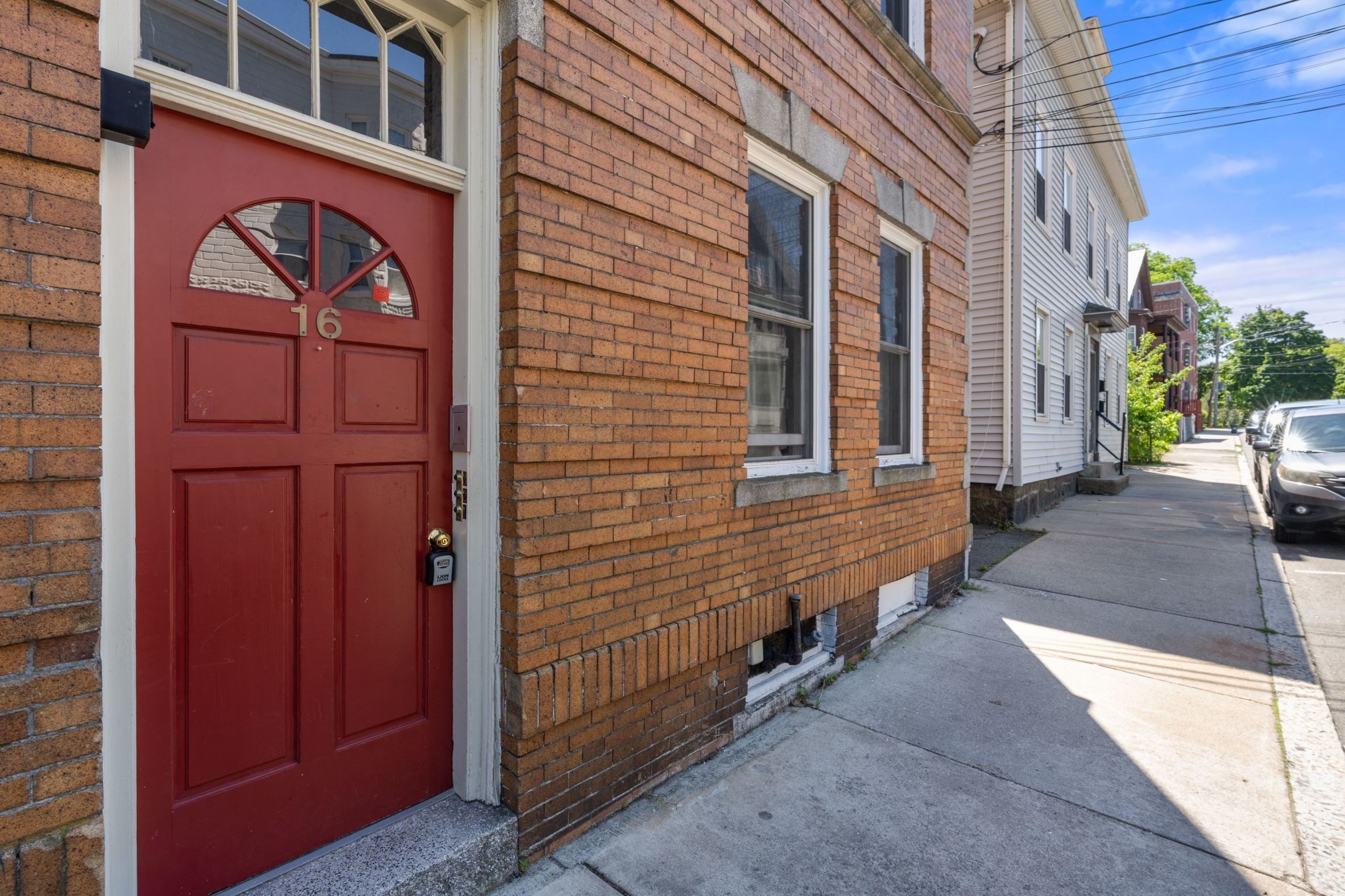 16 Leavitt Street # 3