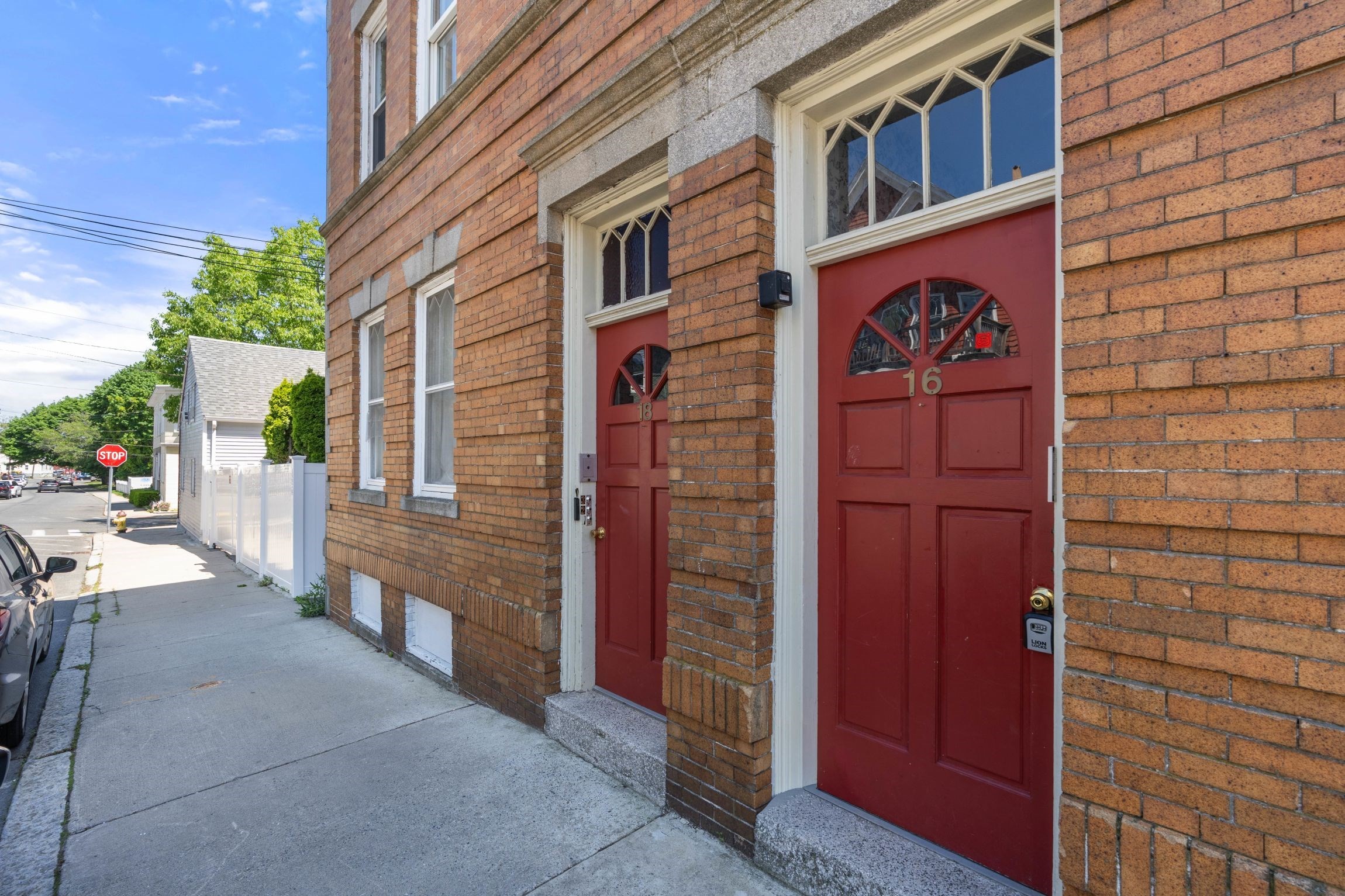 16 Leavitt Street # 3