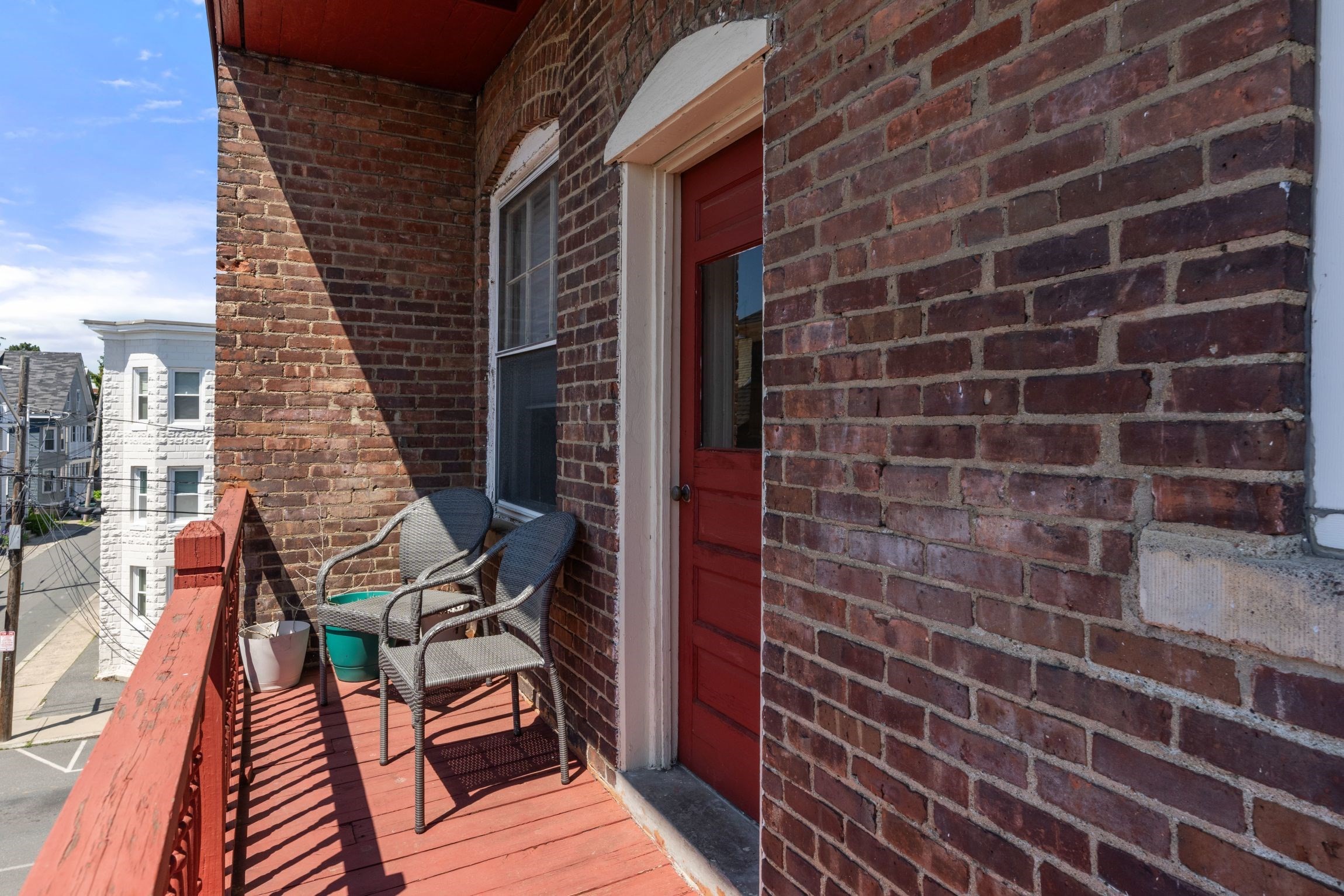 16 Leavitt Street # 3