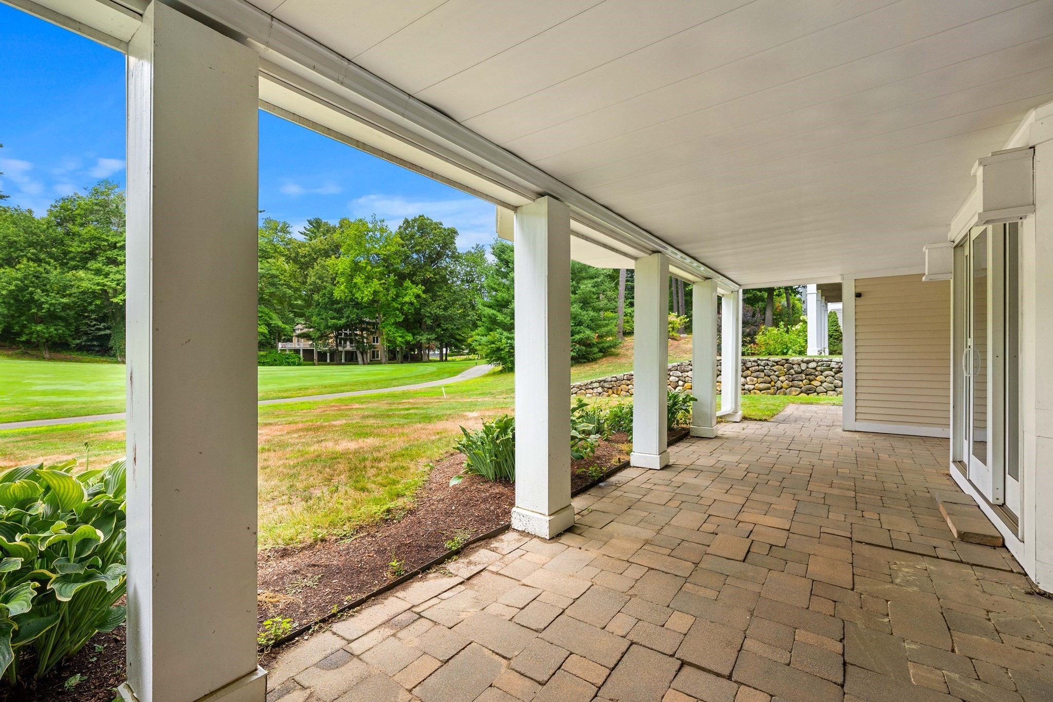 204 Country Club Way