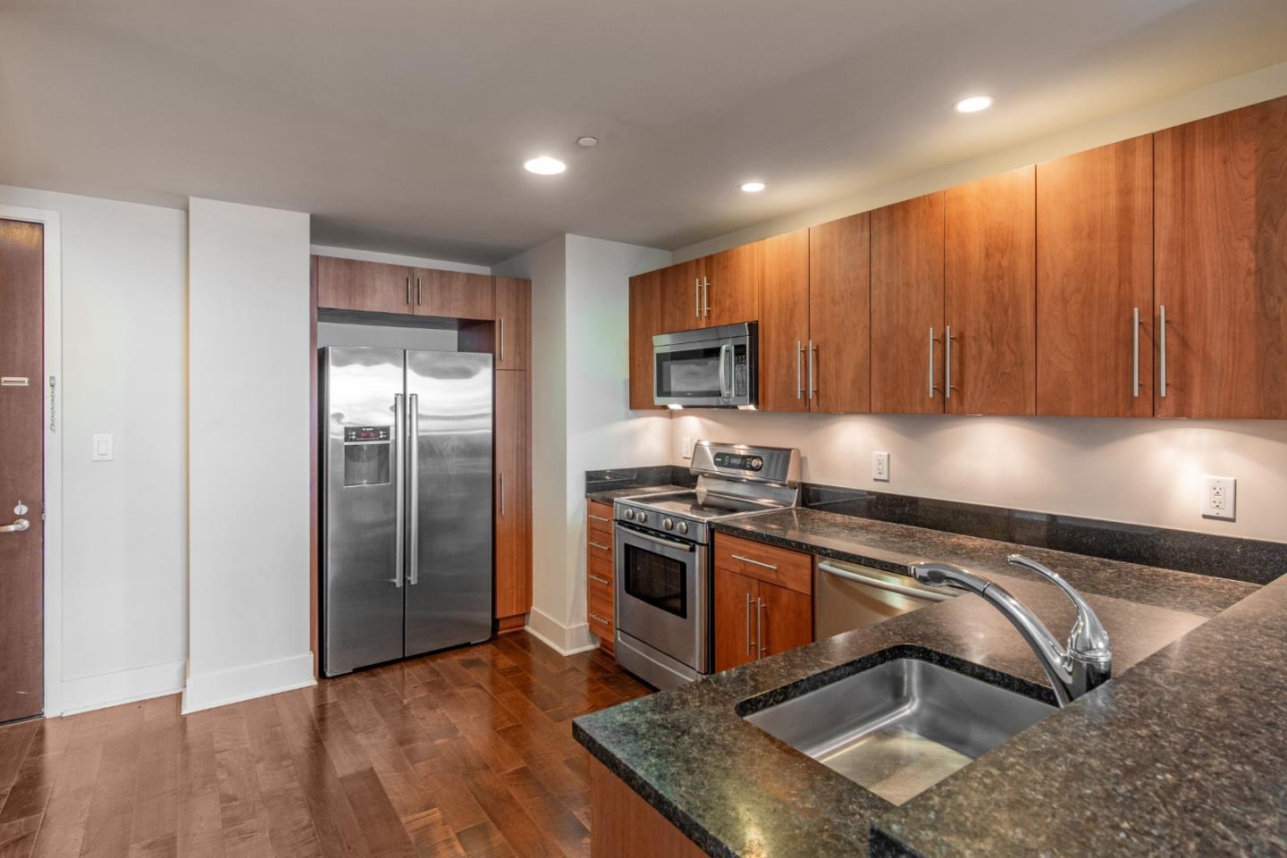88 East San Fernando Street 509
