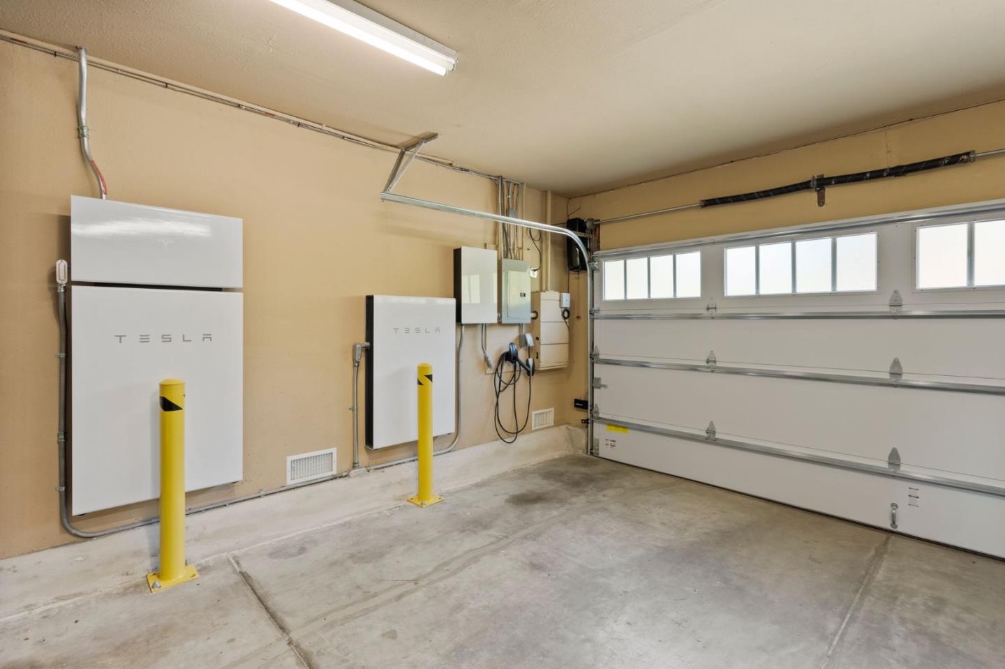 2411 Graceland Avenue