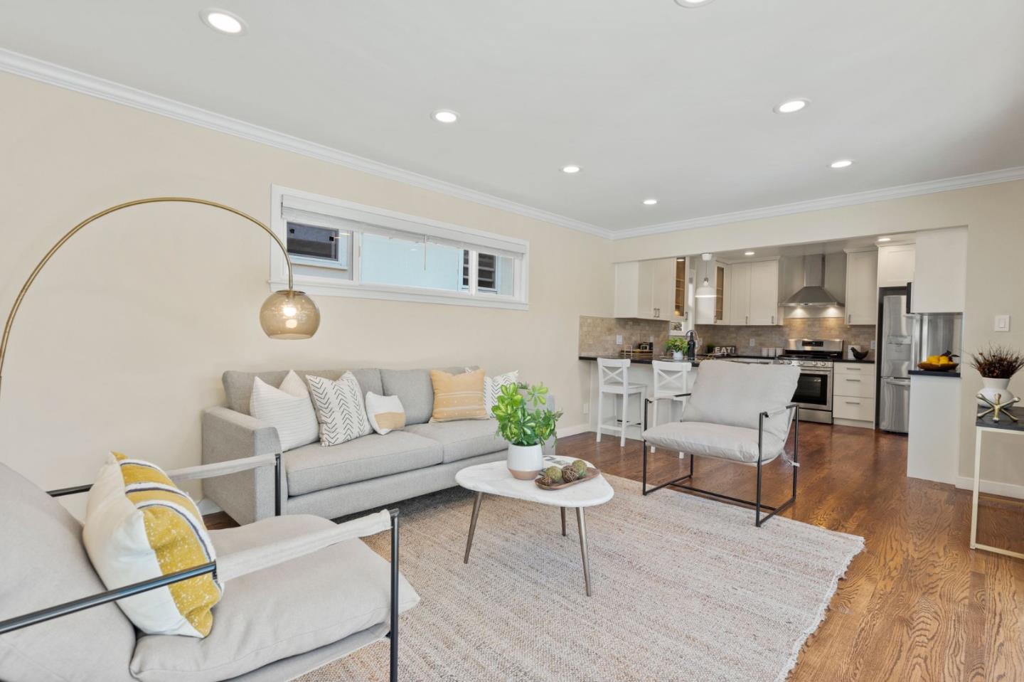 2411 Graceland Avenue