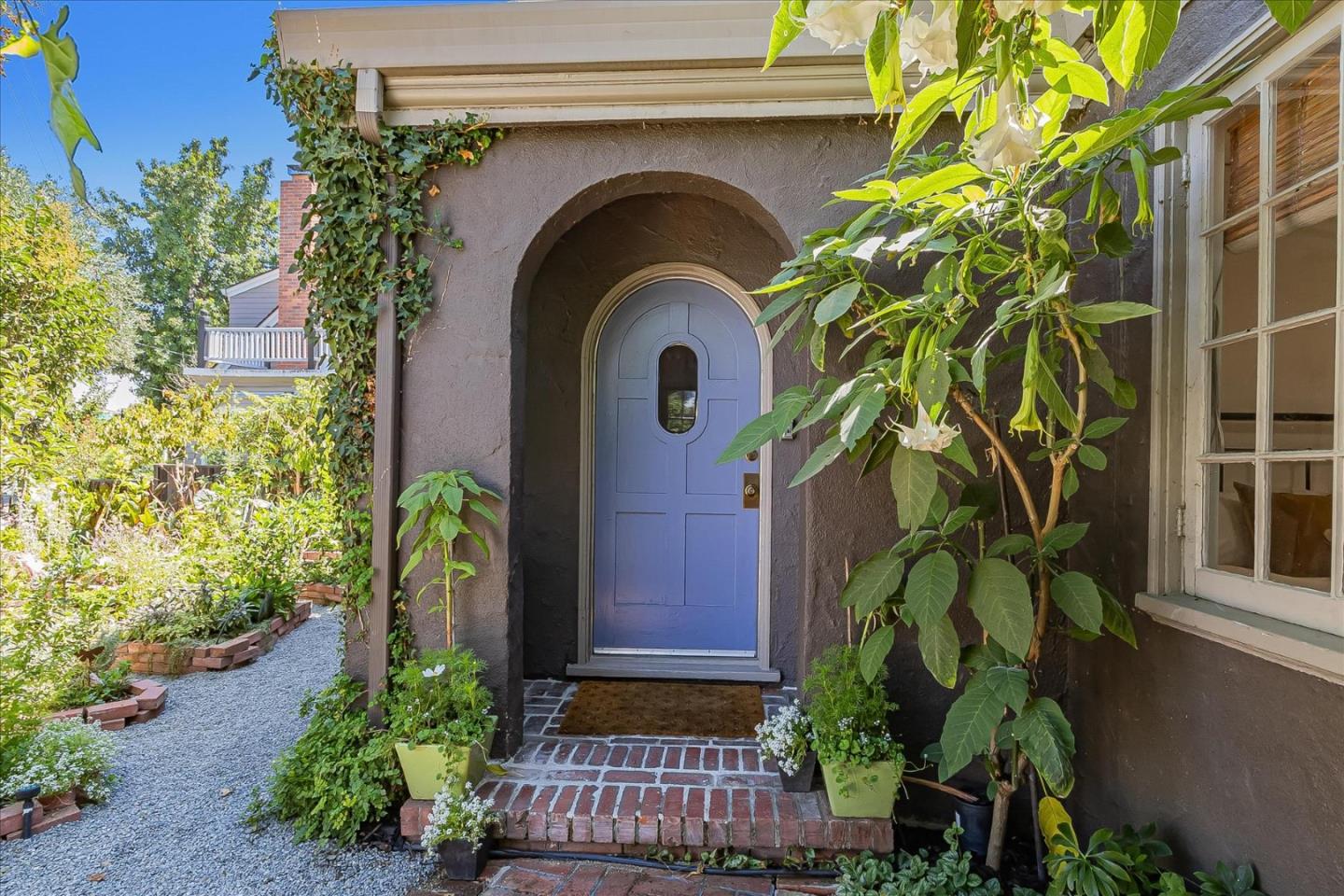 644 Coe Avenue