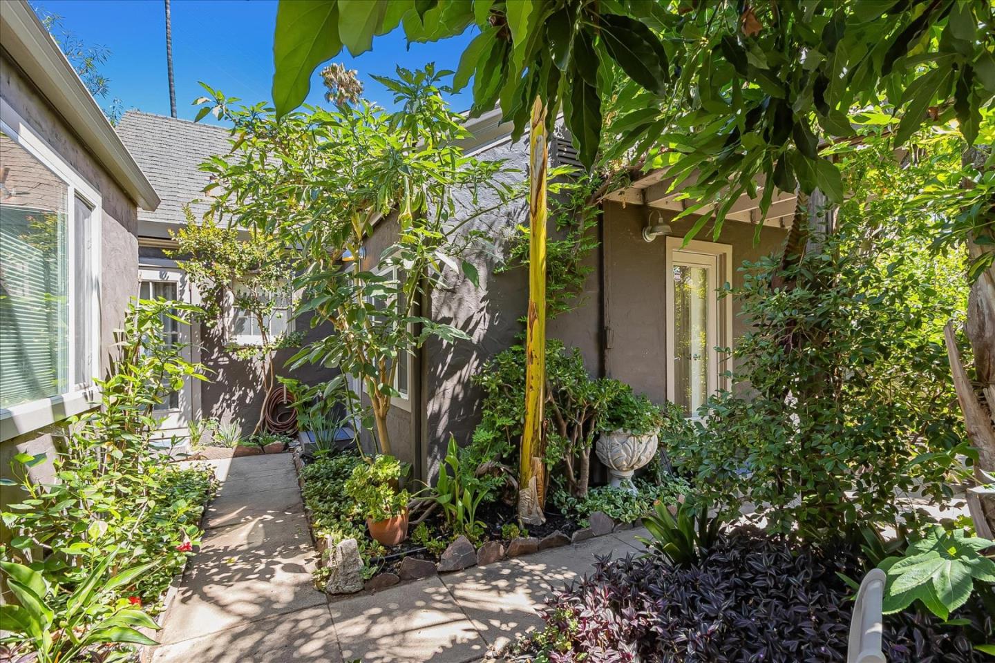 644 Coe Avenue