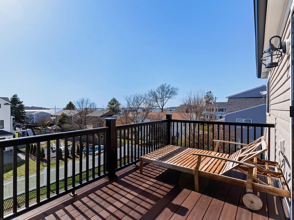 7 Vernon Ave. - Seller Represented