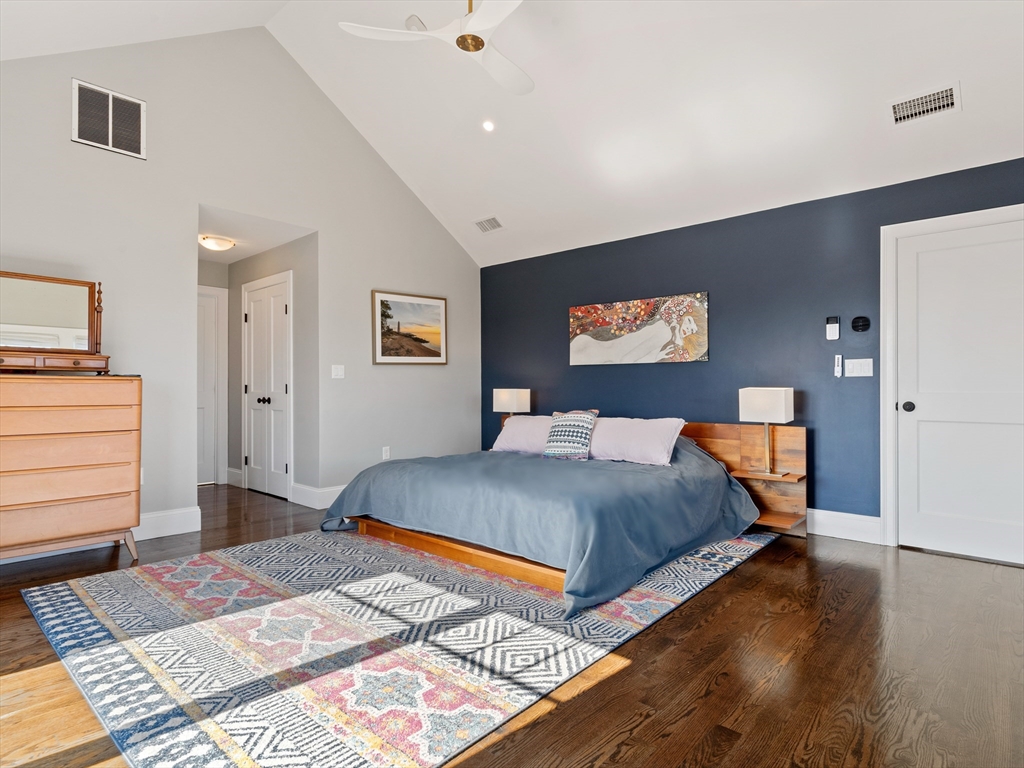 7 Vernon Ave. - Seller Represented