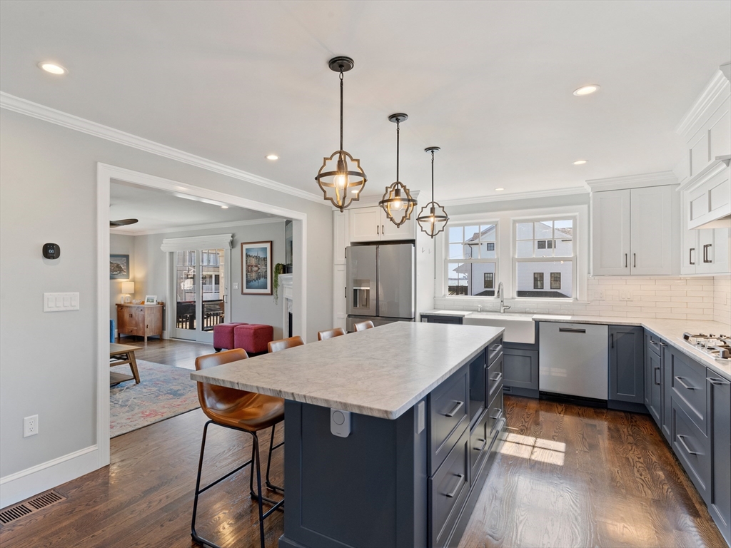 7 Vernon Ave. - Seller Represented