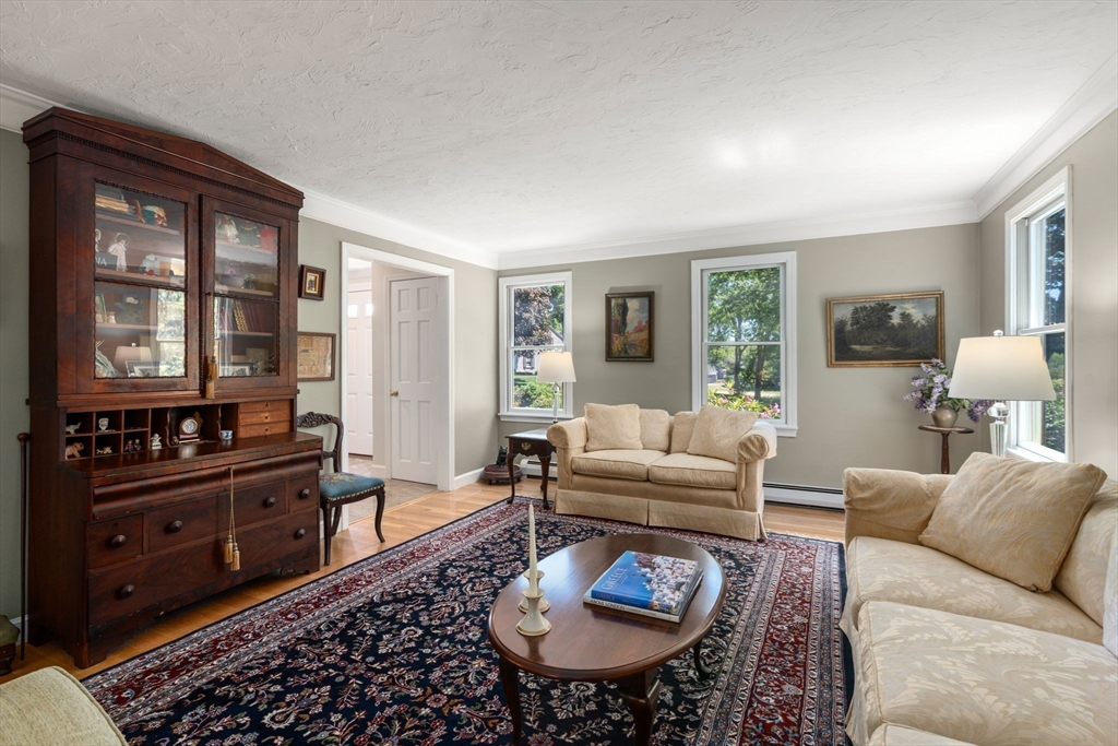 8 Ringbolt Road