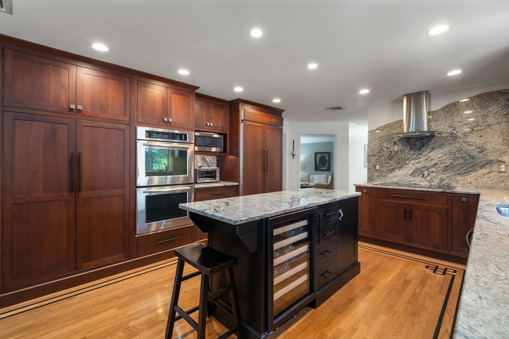8 Ringbolt Road