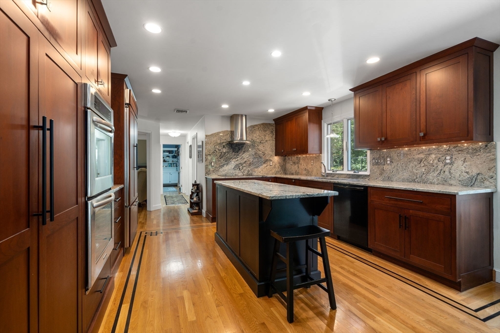 8 Ringbolt Road