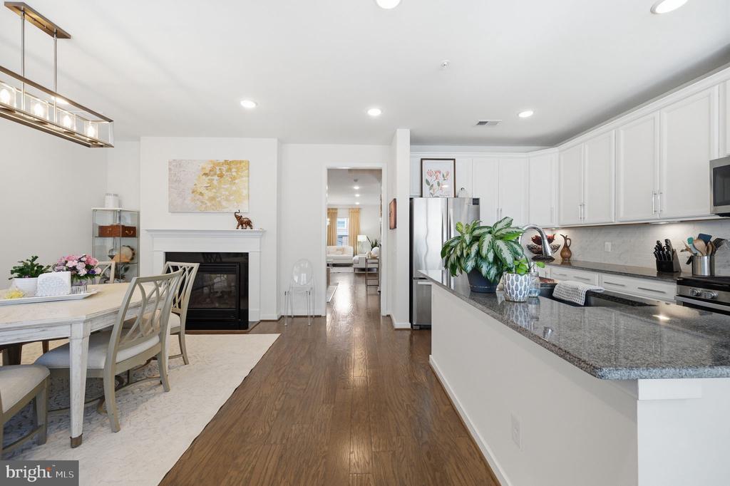 10723 VIOGNIER TERRACE