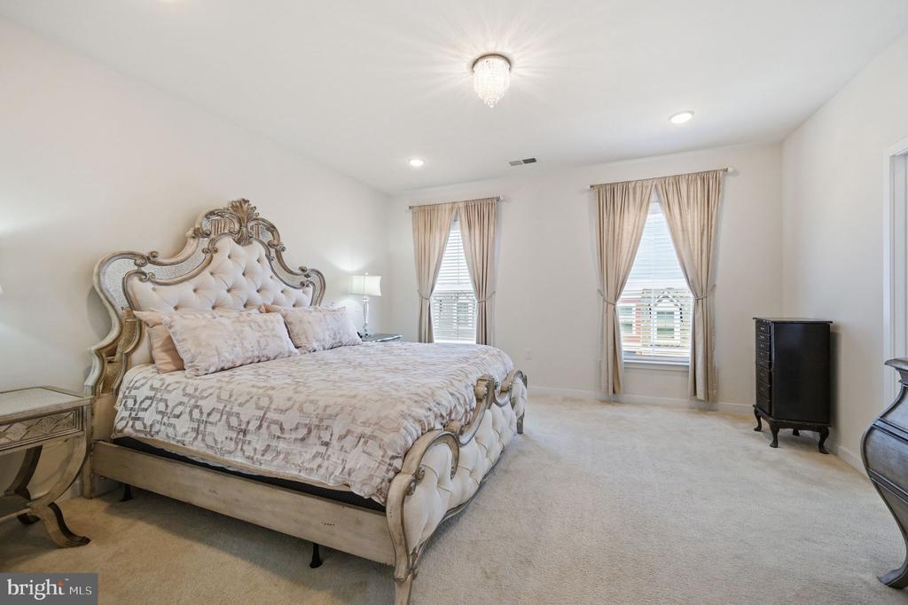 10723 VIOGNIER TERRACE