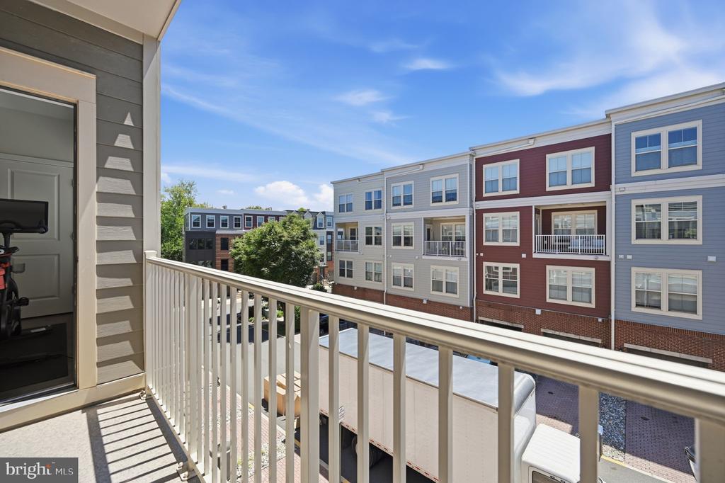 10723 VIOGNIER TERRACE