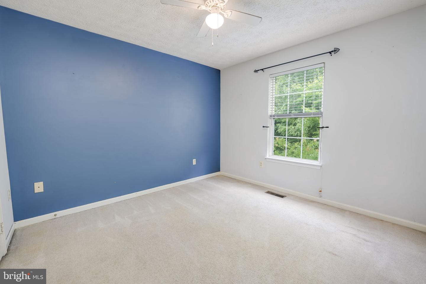 4156 la Mauricie Loop