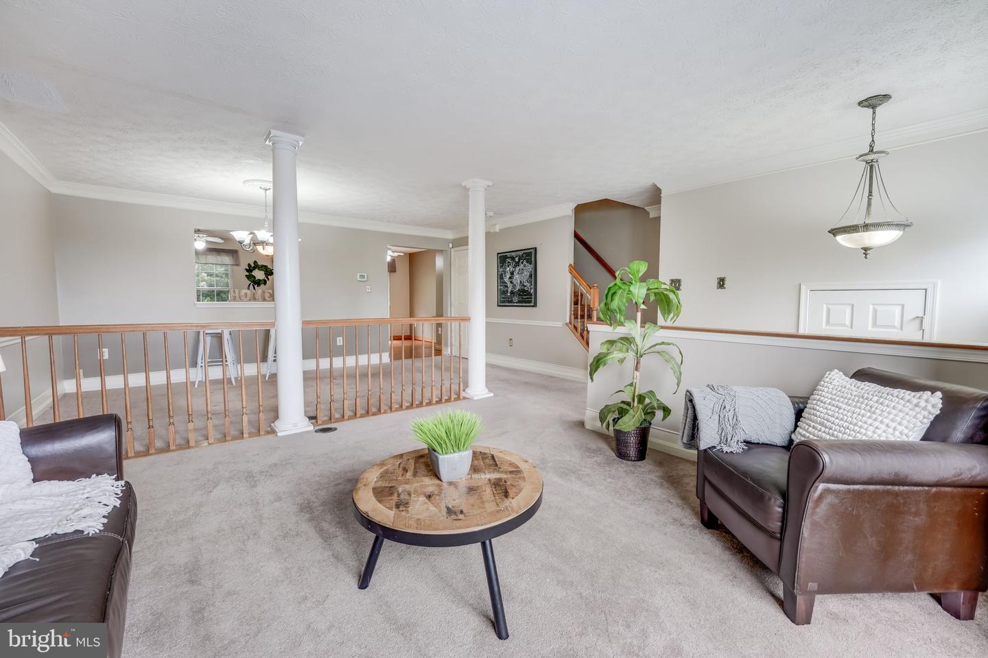 4156 la Mauricie Loop