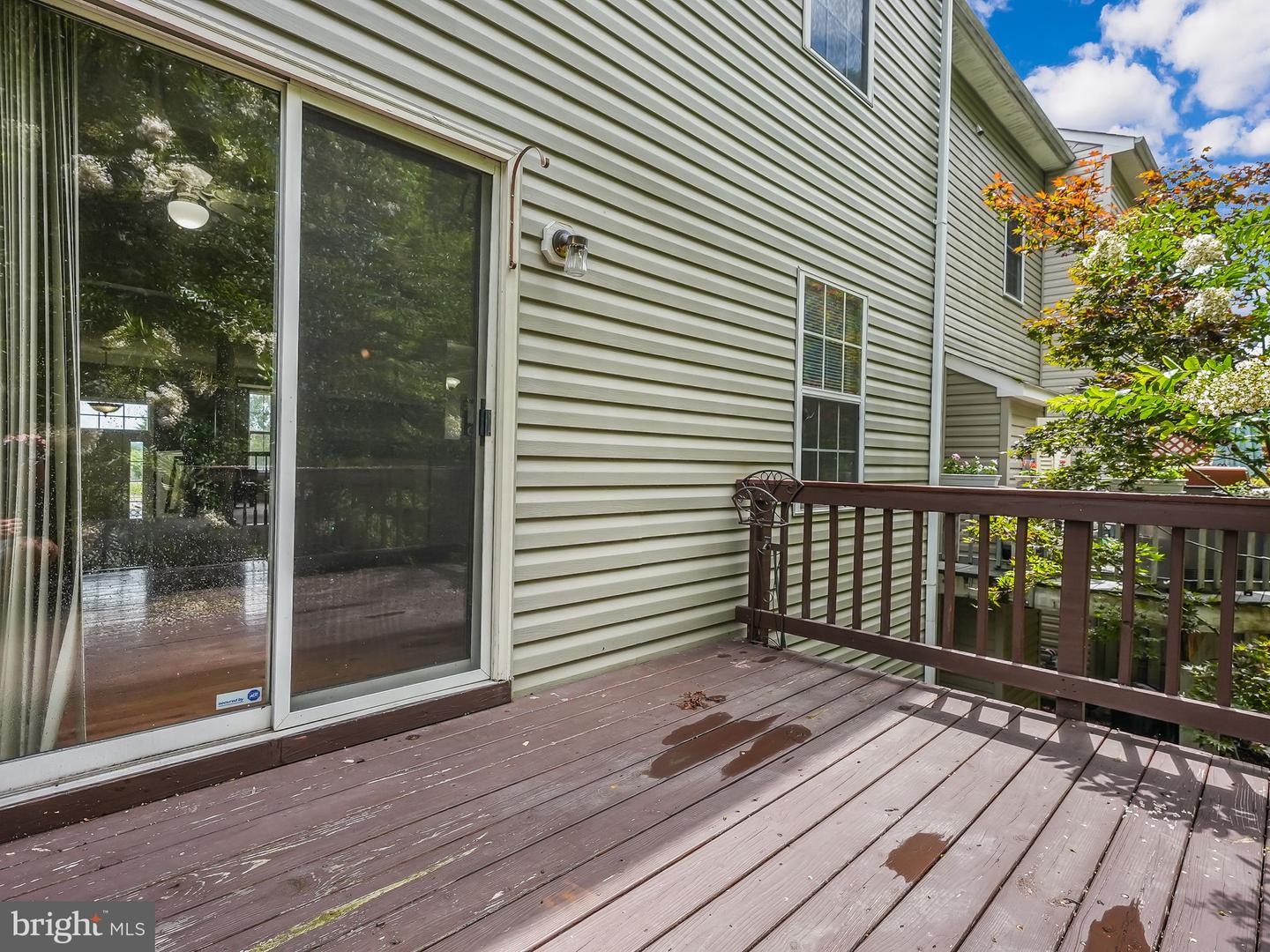 4156 la Mauricie Loop