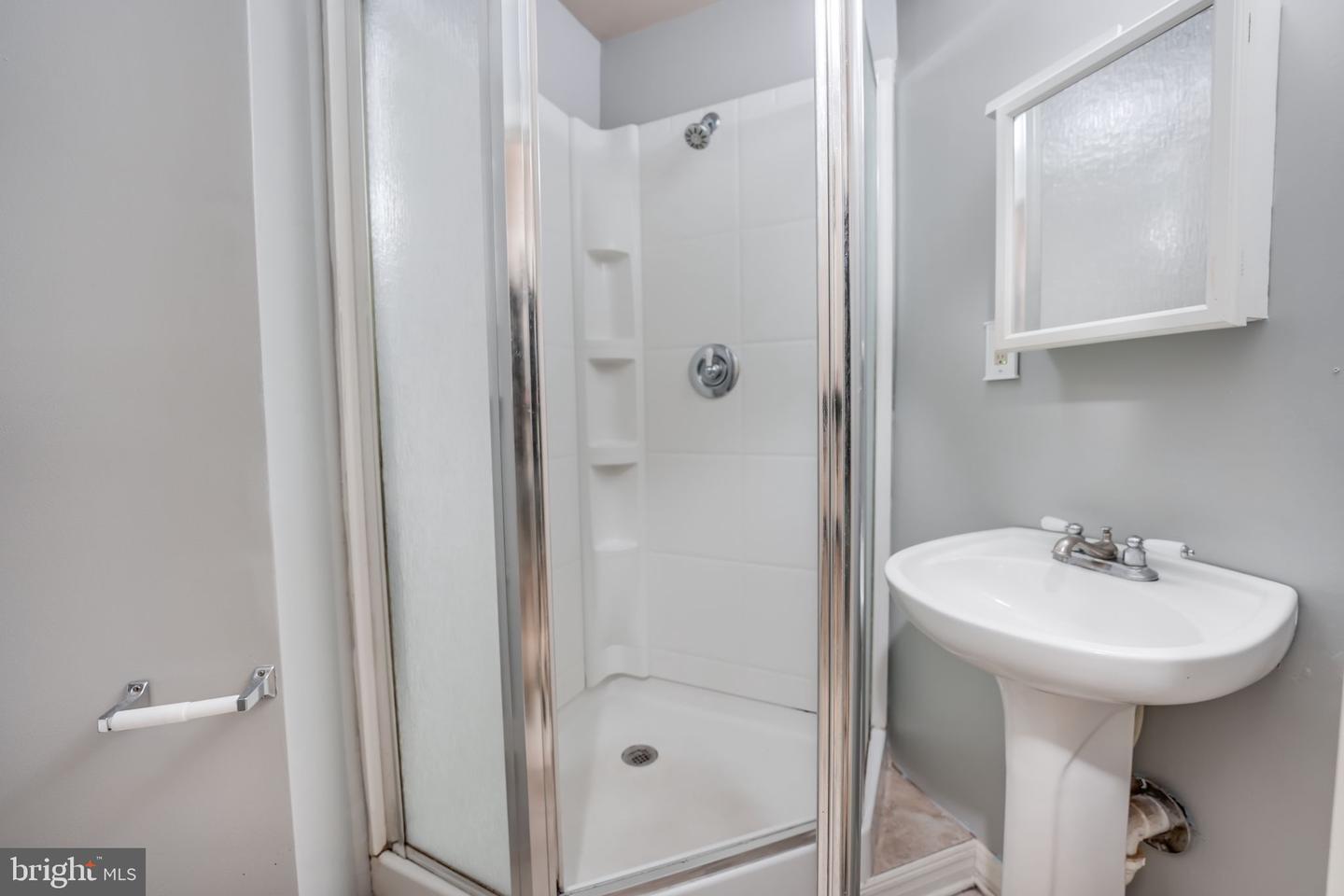 4156 la Mauricie Loop