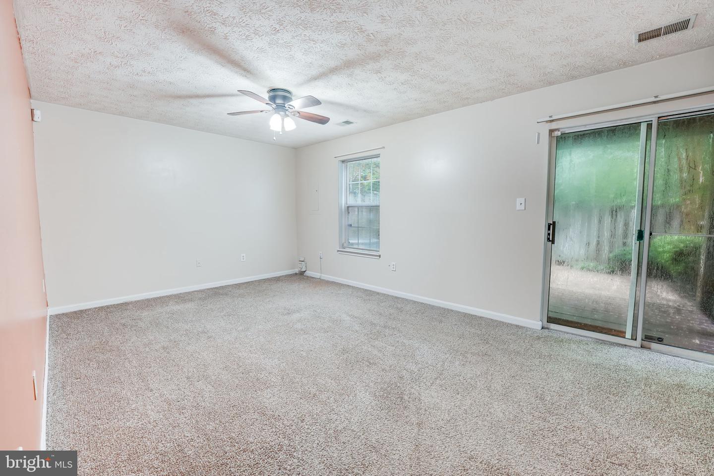 4156 la Mauricie Loop