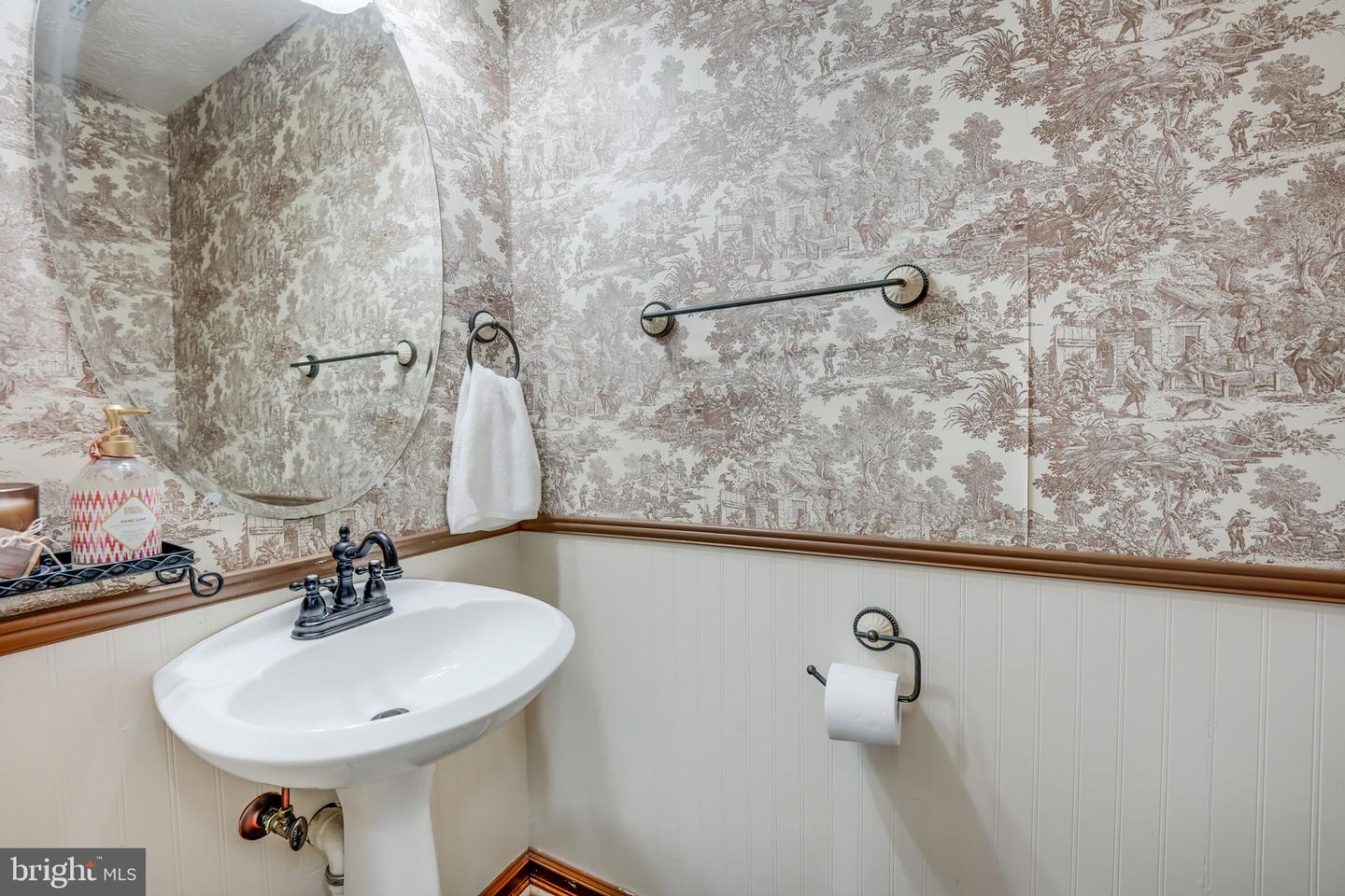 4156 la Mauricie Loop