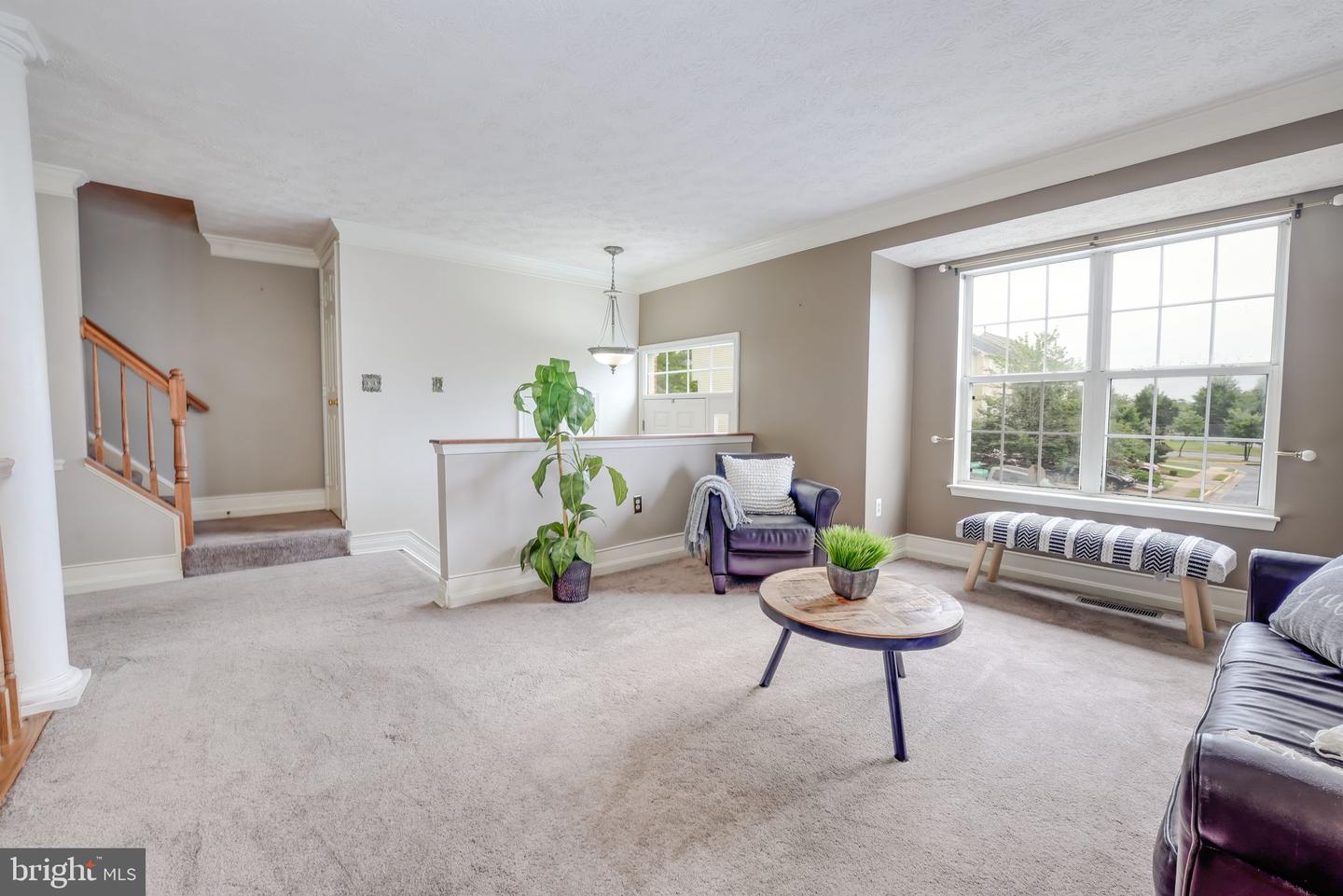 4156 la Mauricie Loop