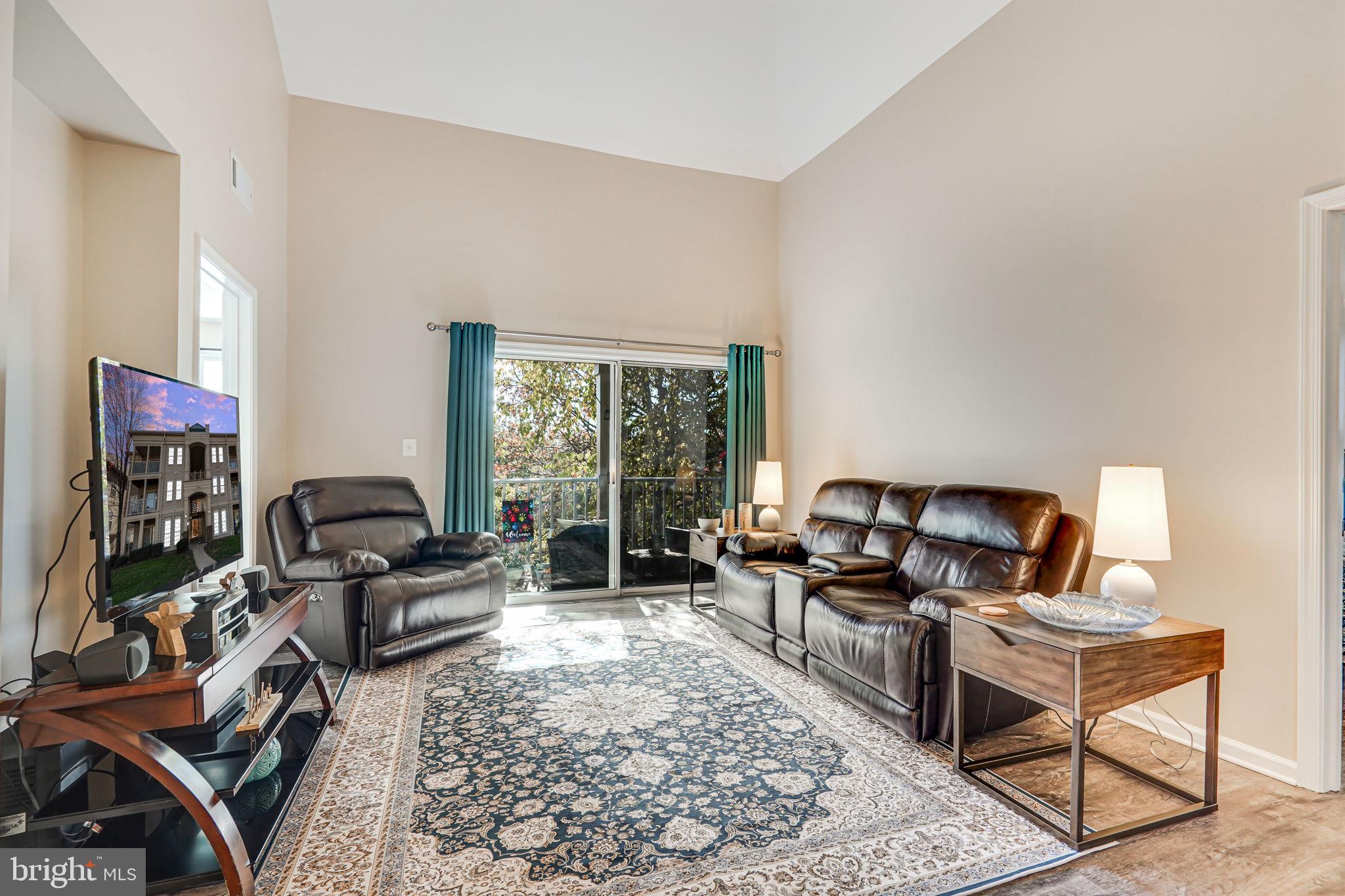 1060 Gardenview Loop #403