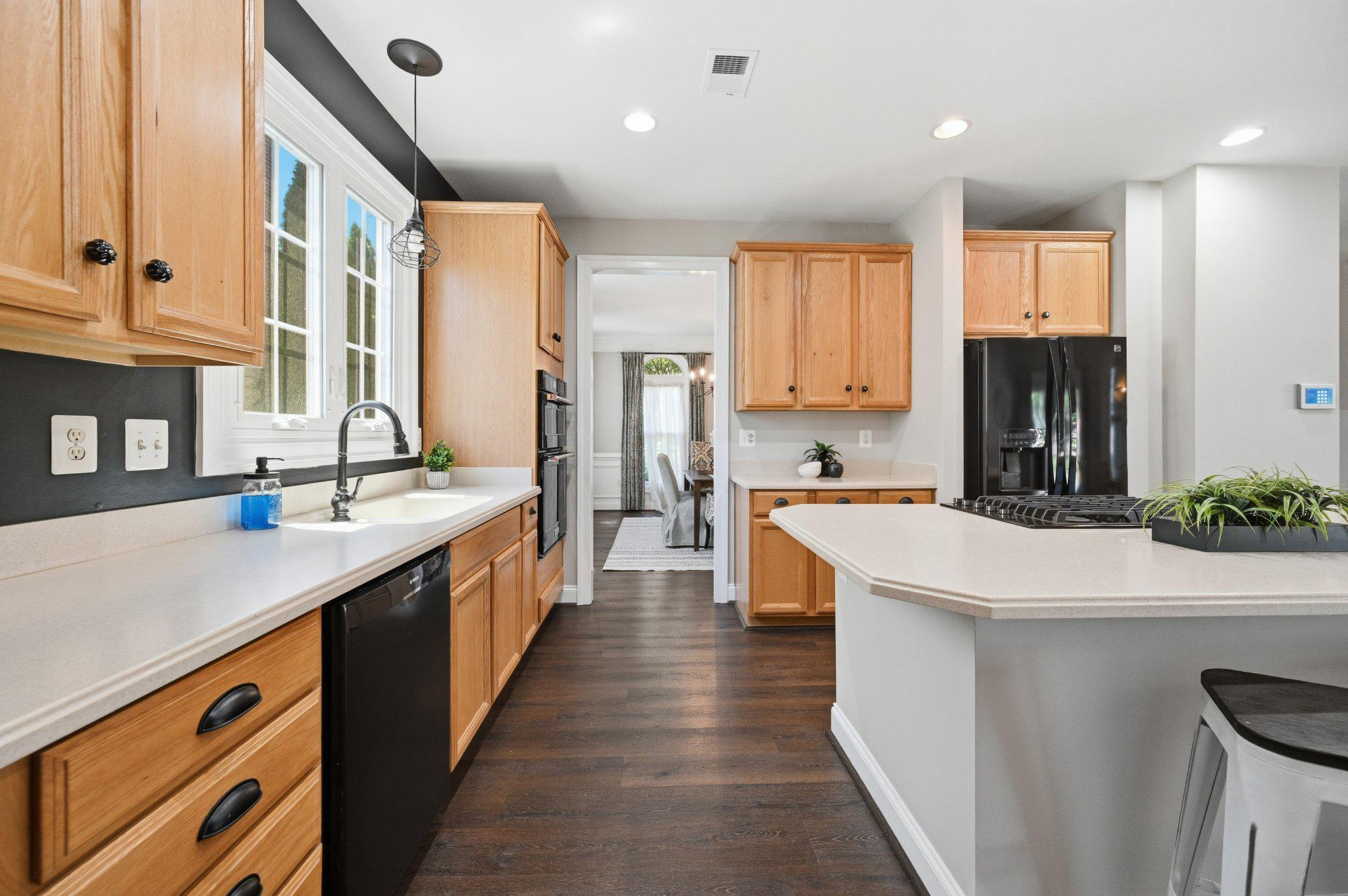 2530 TRANSOM PLACE
