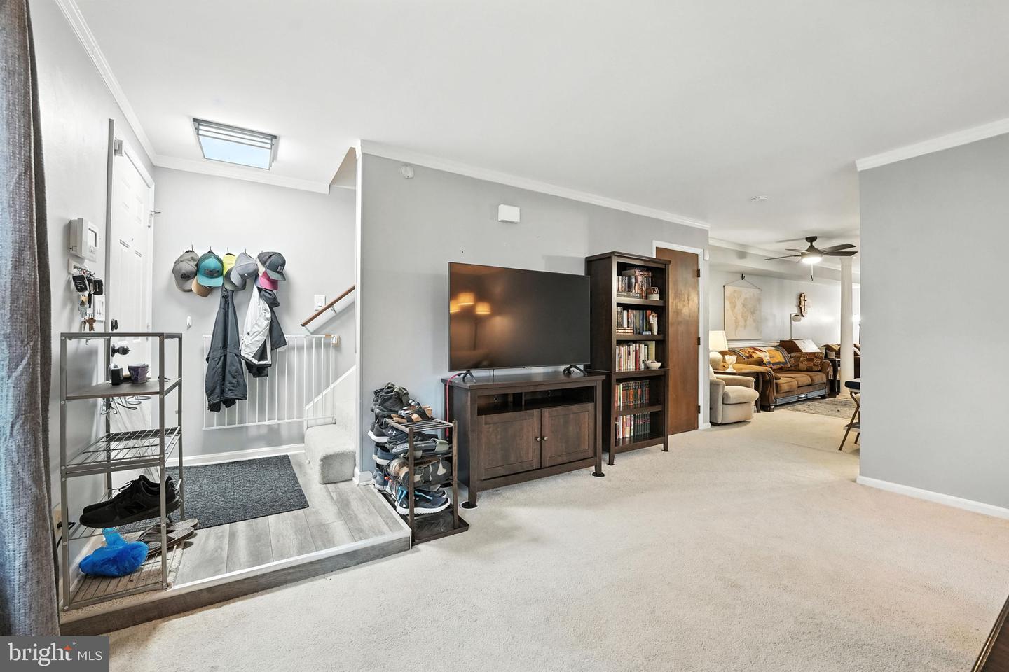110 Matthew Ct