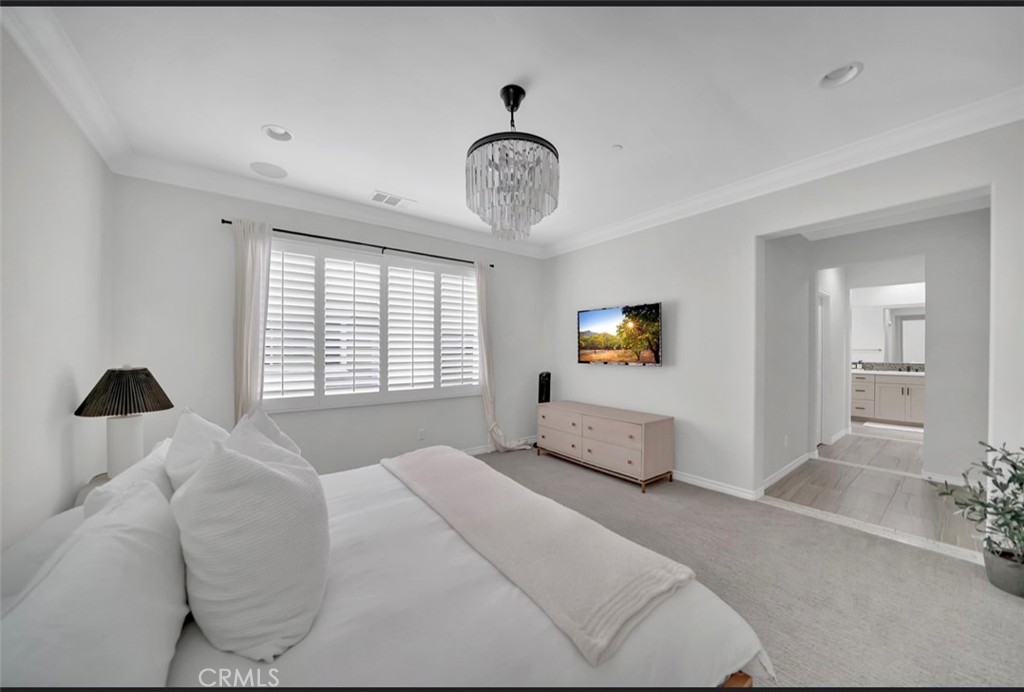 5086 Burgundy Lane