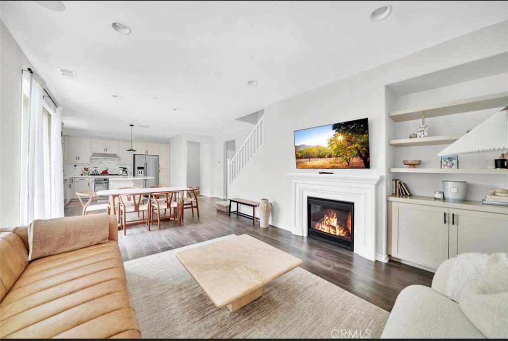 5086 Burgundy Lane